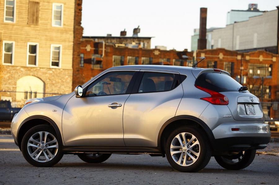  Nissan Juke 2010 года  (фото 110 из 174)